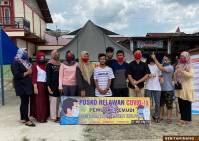 Bantu Warga Terdampak Covid-19, Anak Muda Sungai Rumbai dan Sungai Rumbai Timur Dharmasraya Galang Dana